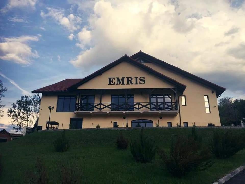 Pensiunea Emris Spatac المظهر الخارجي الصورة